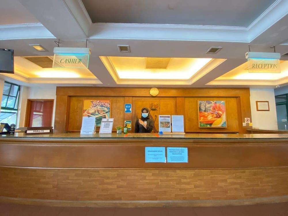 Residence Inn צראטינג מראה חיצוני תמונה